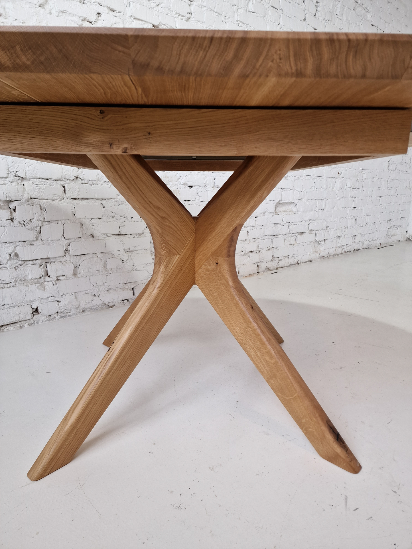 Ausziehbarer runder Tisch Josefina