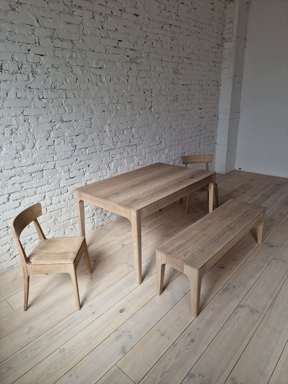 OXFORD | Eetbank in massief eiken of walnoot