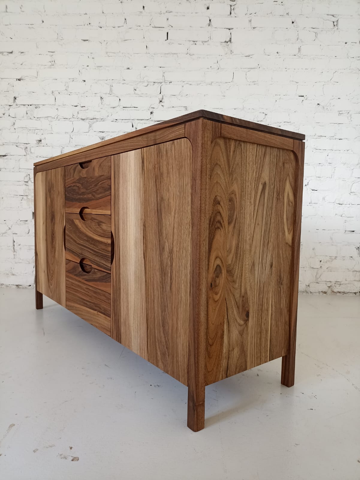 INGA | Holzkommode auch Eiche (Nussbaum)