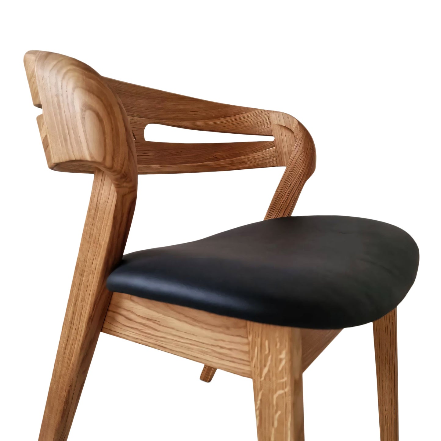 NOAH | Dining Chair in Solid Oak