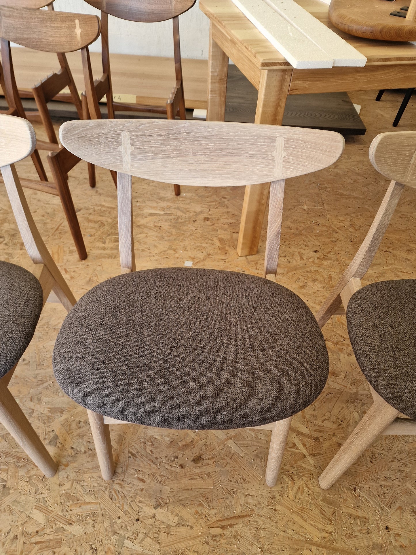 SIENNA | Dining Chair in Solid Oak
