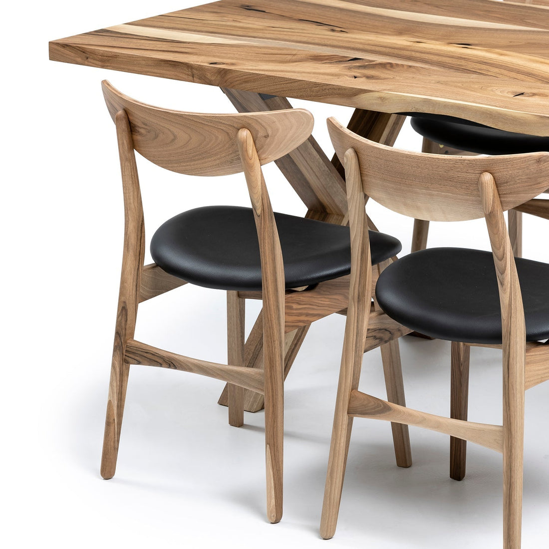 SIENNA | Extendable Dining Table - Natural Walnut