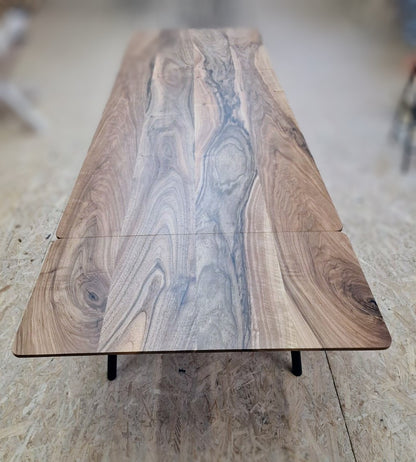 GENEVA | Extendable Dining Table – Solid Walnut