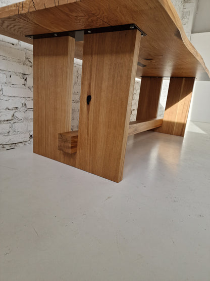 Extendable table London