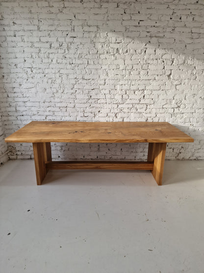 Extendable table London