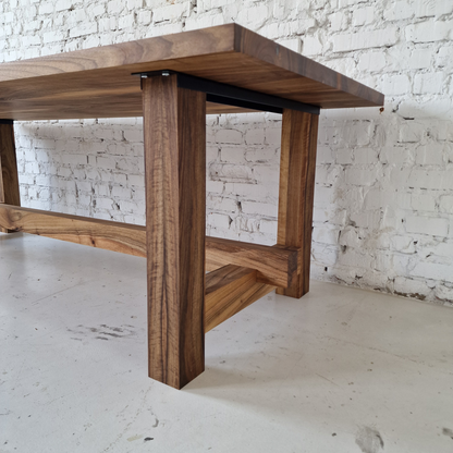 Extendable dining table Cologne