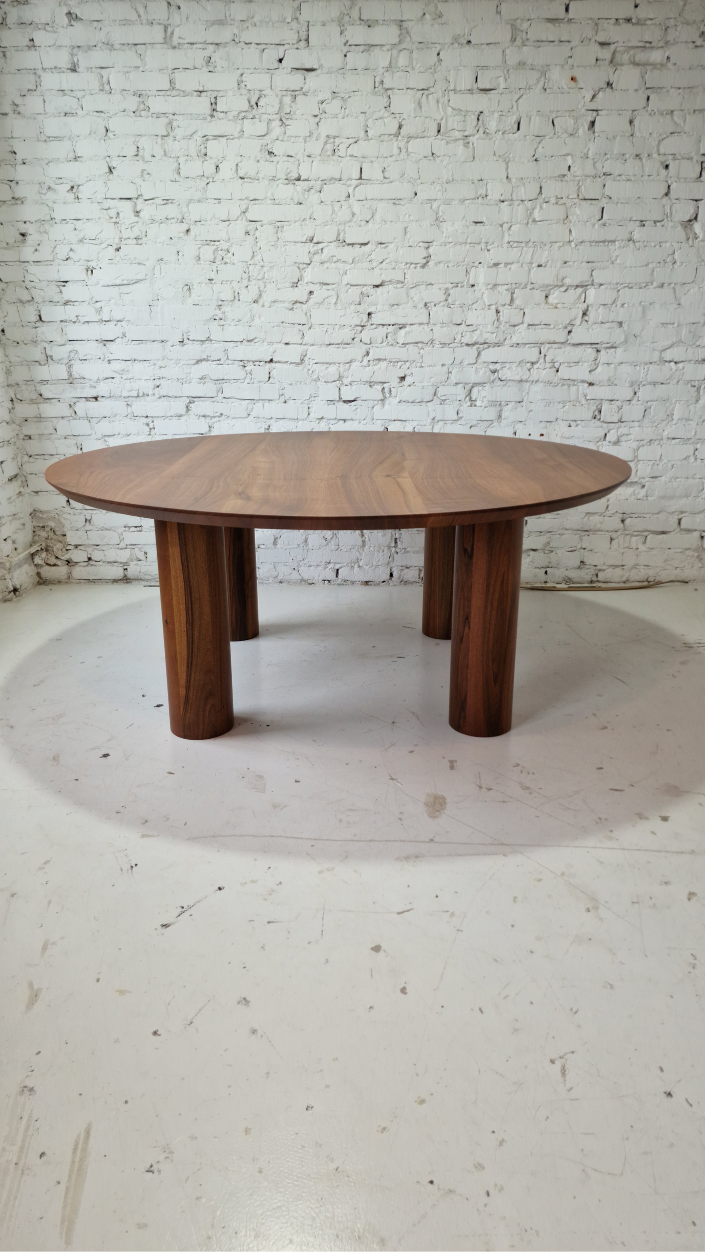 Extendable dining table Odesa