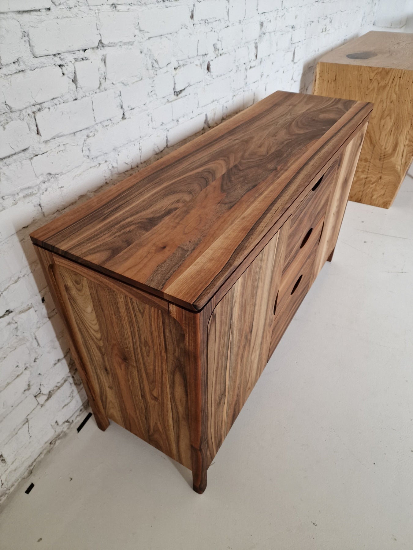 Wooden dresser Inga