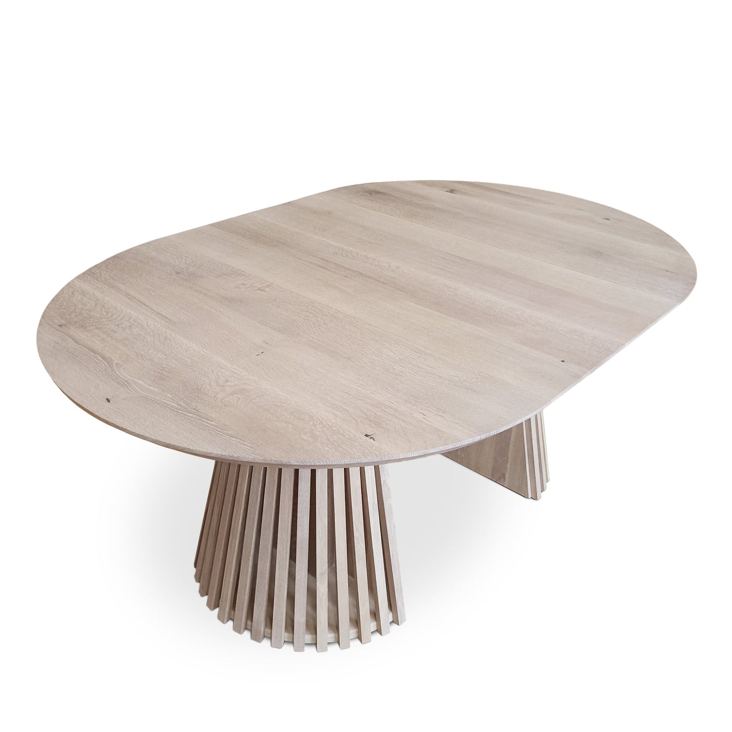 LIA | Extendable Round Dining Table – White Oak