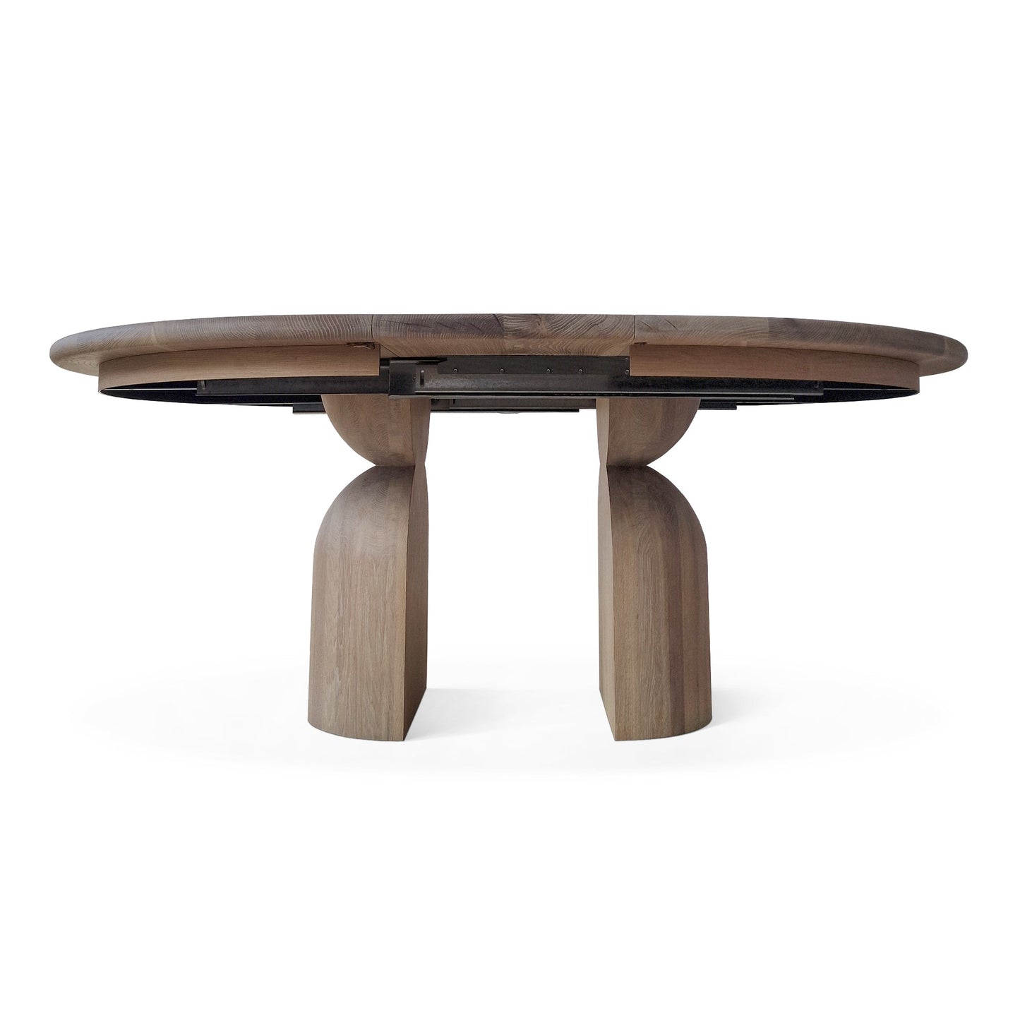 FREYA | Extendable Round Dining Table – Natural Walnut