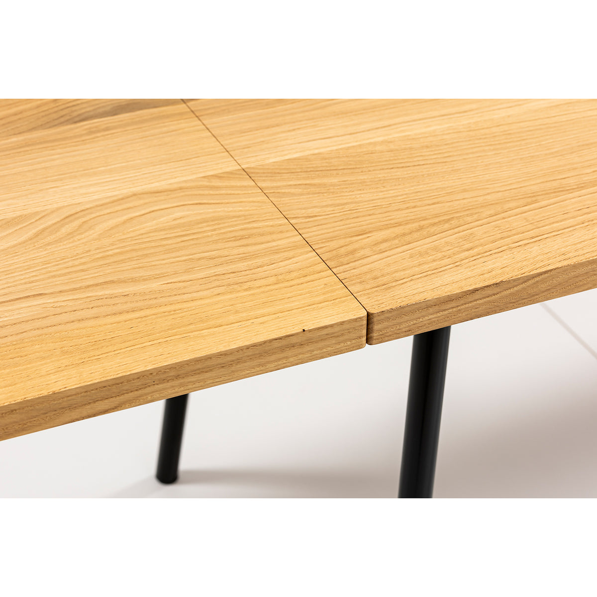 GENEVA | Extendable Dining Table – Solid Oak