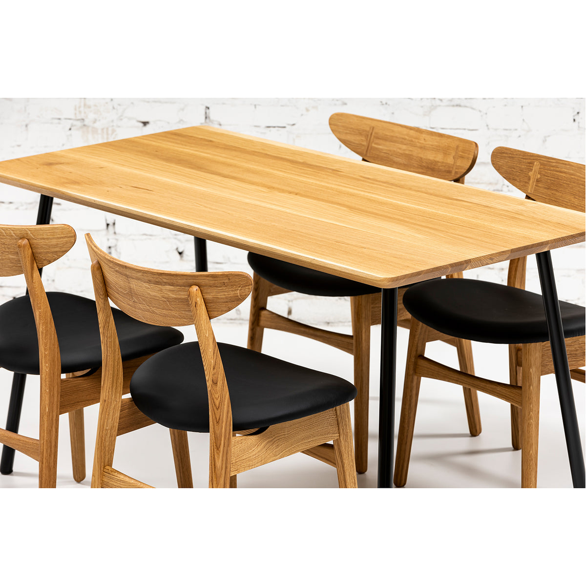 GENEVA | Extendable Dining Table – Solid Oak