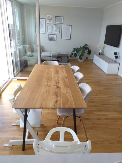 GENEVA | Extendable Dining Table – Solid Oak