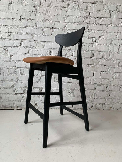 SIENNA | Bar Chair in Solid Walnut