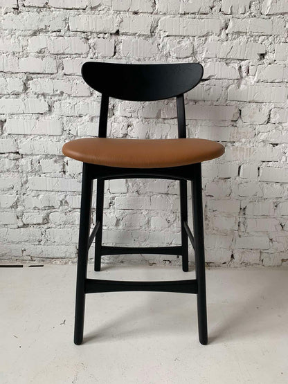 SIENNA | Bar Chair in Solid Walnut