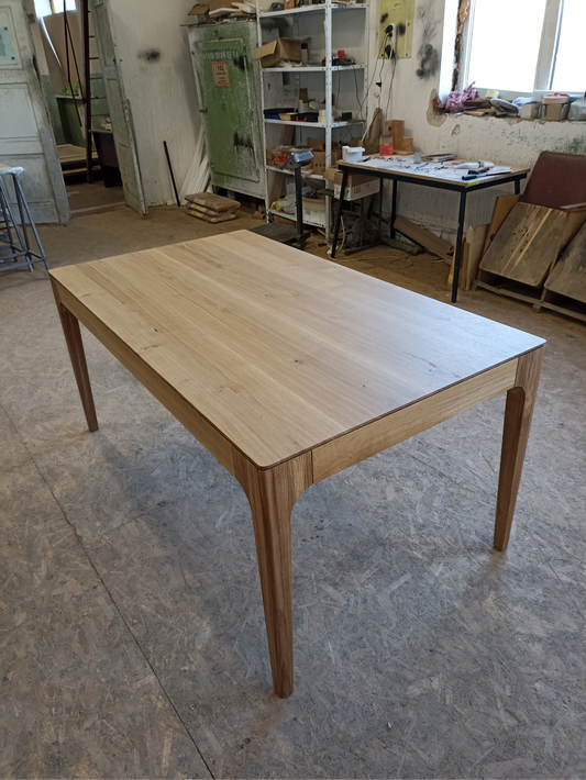 Oxford table with extension