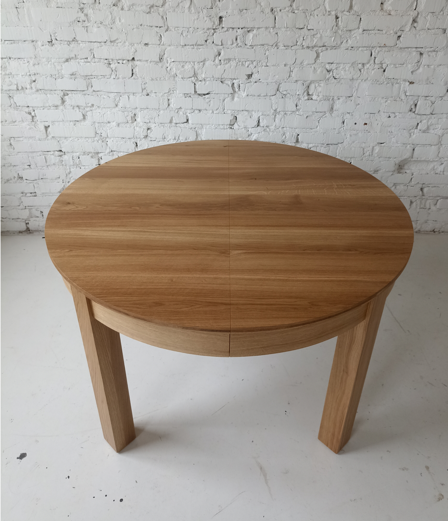 Extendable dining table Jena