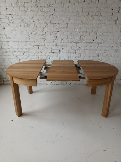 Extendable dining table Jena