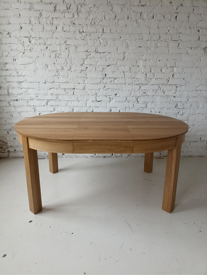 Extendable dining table Jena