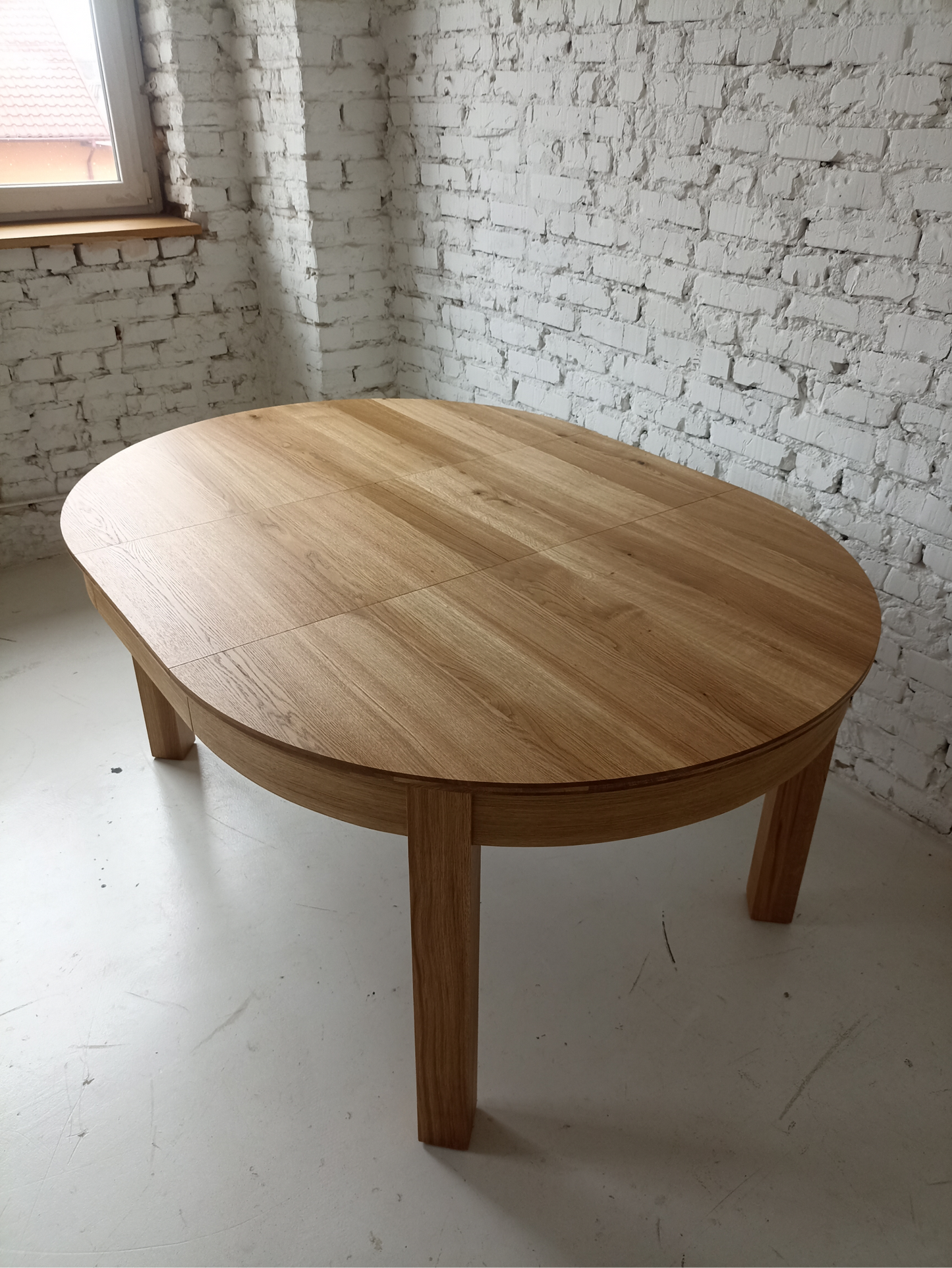 Extendable dining table Jena