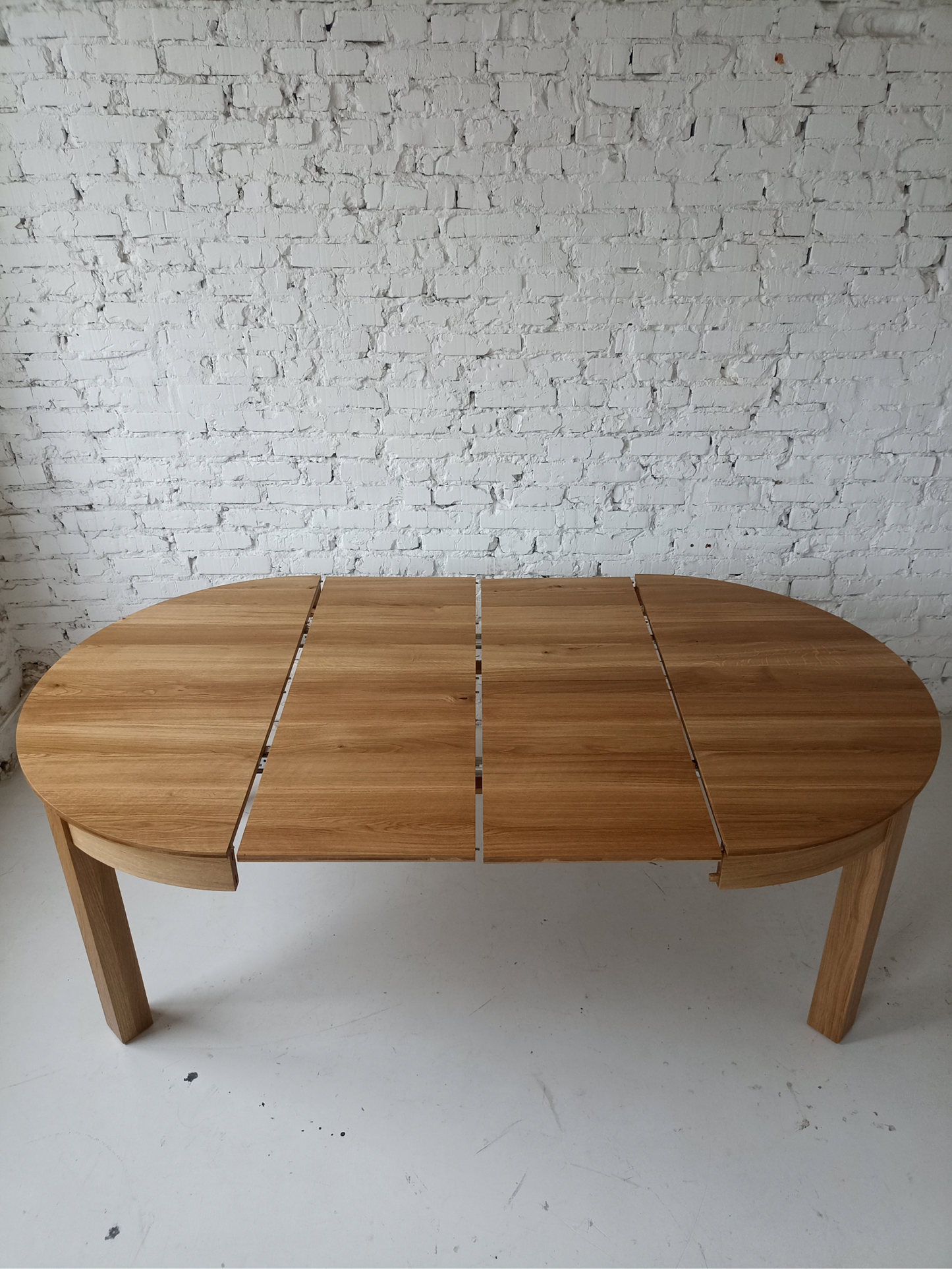 Extendable dining table Jena