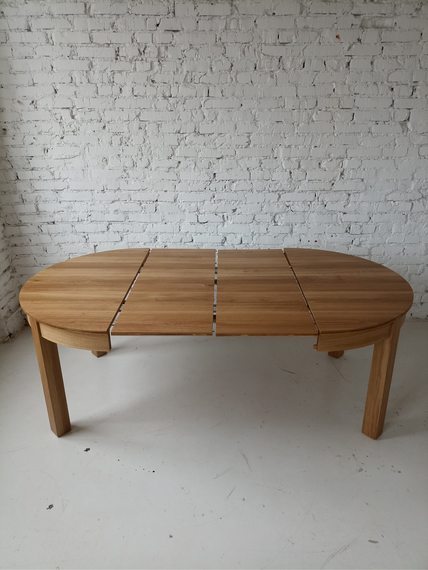 Extendable dining table Jena