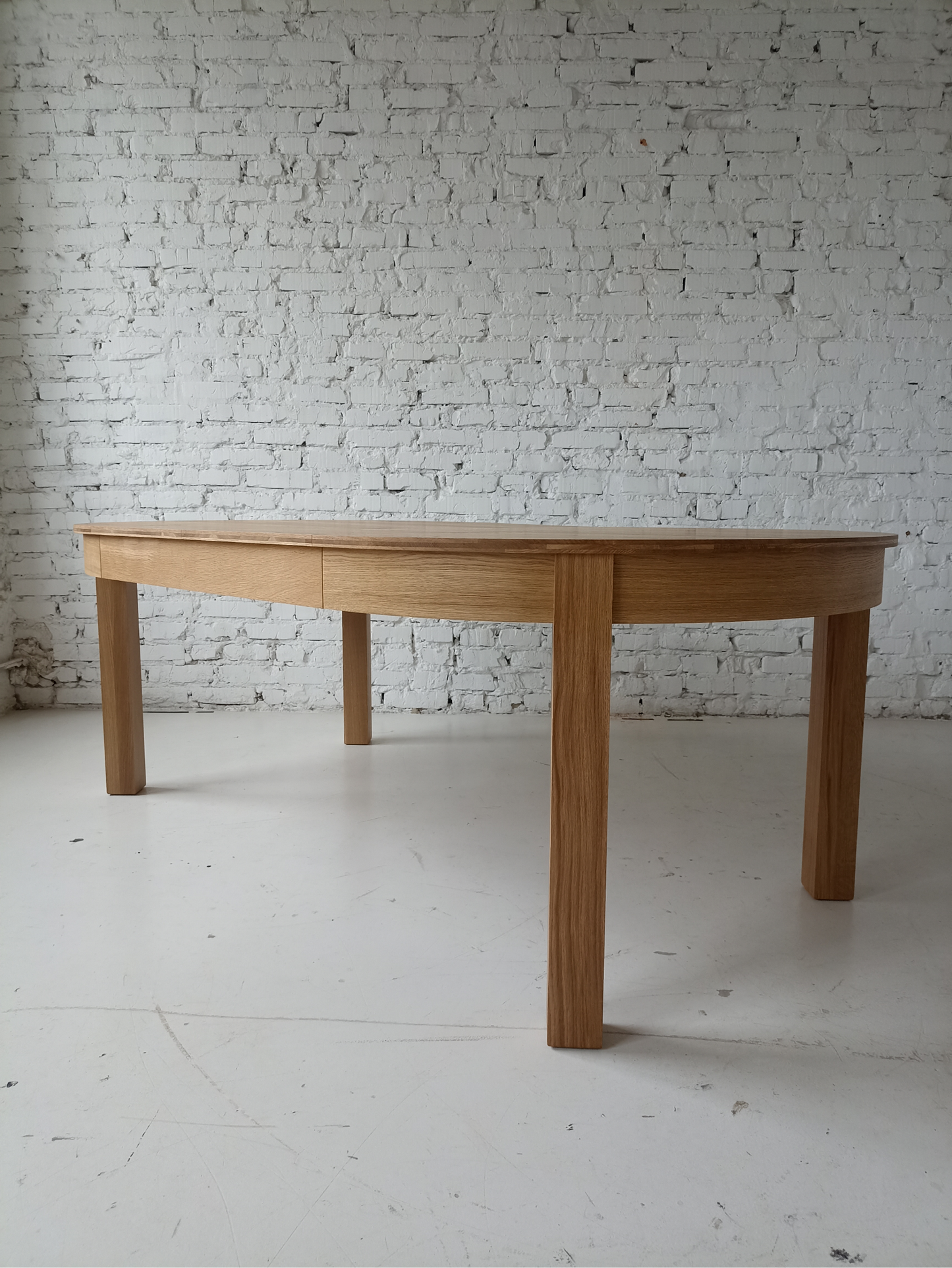 Extendable dining table Jena