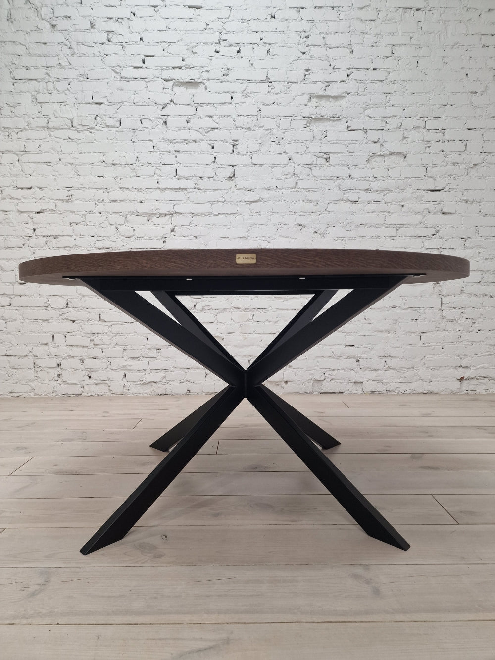 ISKRA | Round Herringbone Dining Table – Solid Oak