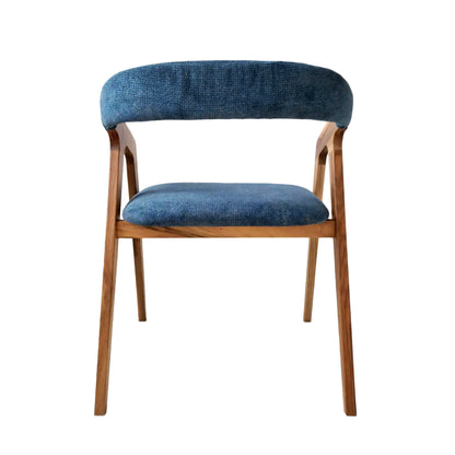 LUNA | Dining Chair in Solid Walnut