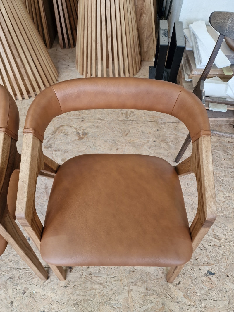 LIA | Dining Chair in Solid Oak
