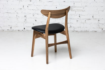 Wooden chair (walnut)