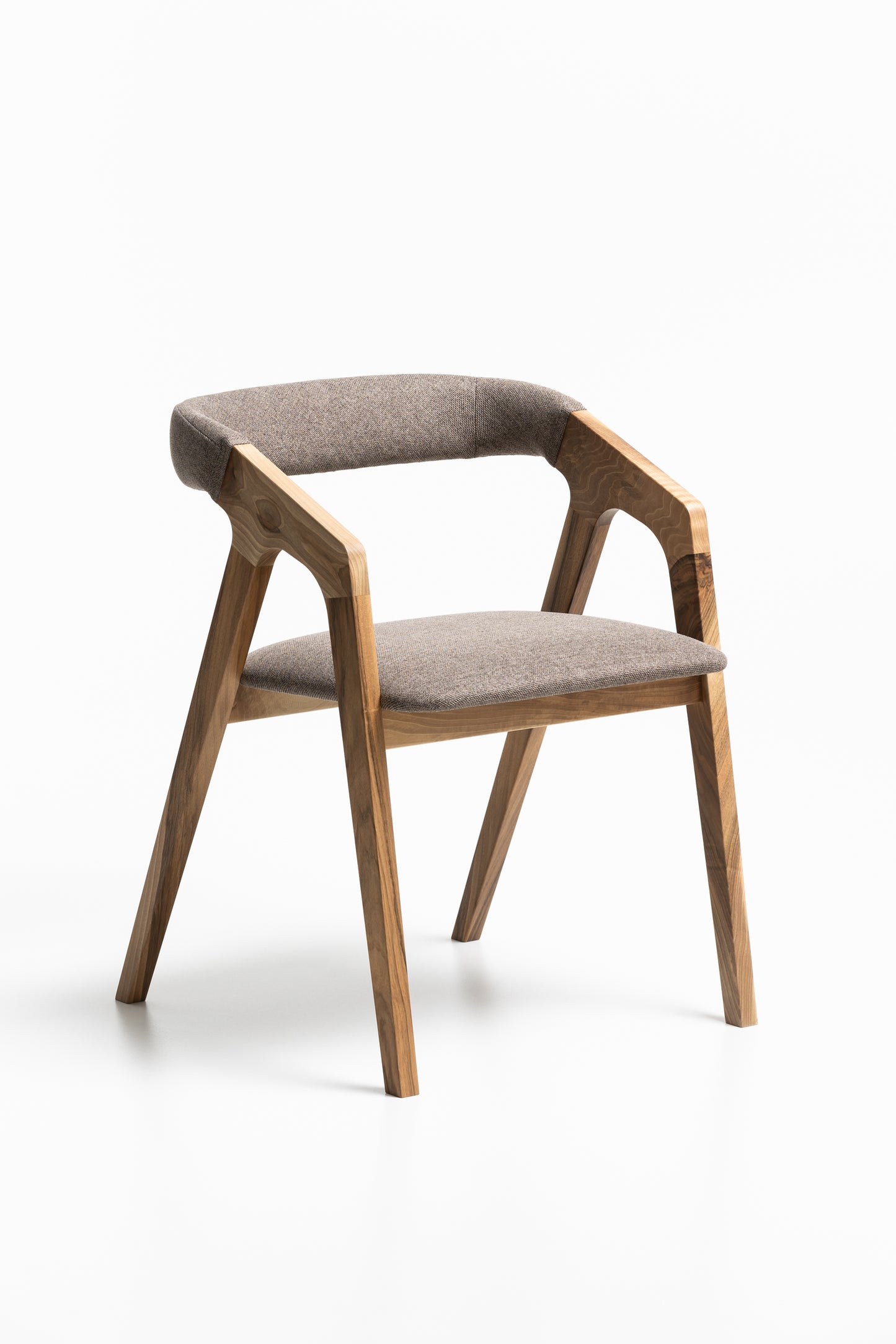 LIA | Chaise de salle à manger en noyer massif