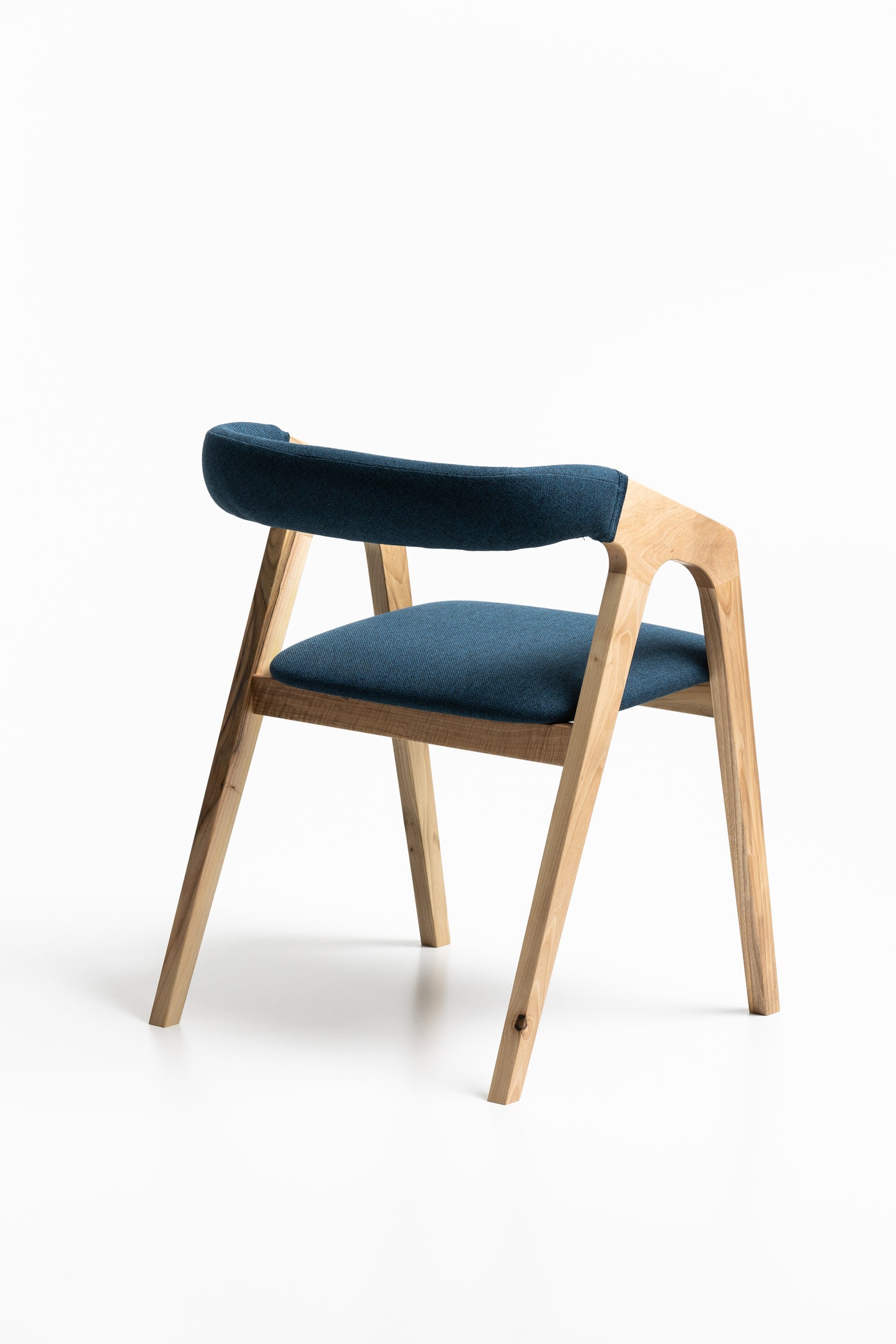 LIA | Dining Chair in Solid Oak