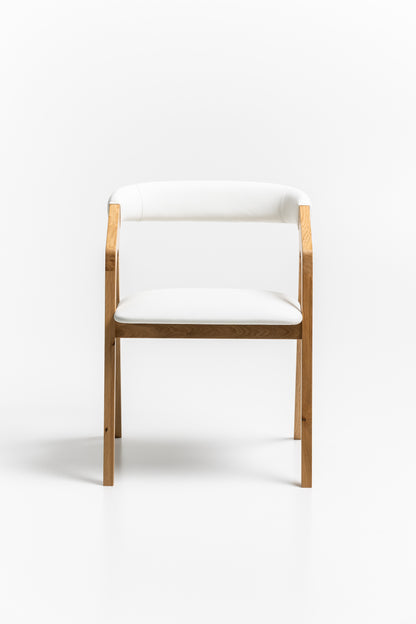 LIA | Dining Chair in Solid Oak