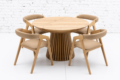 LIA | Dining Chair in Solid Oak