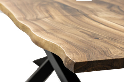 LUNA | Extendable Dining Table – Natural Walnut