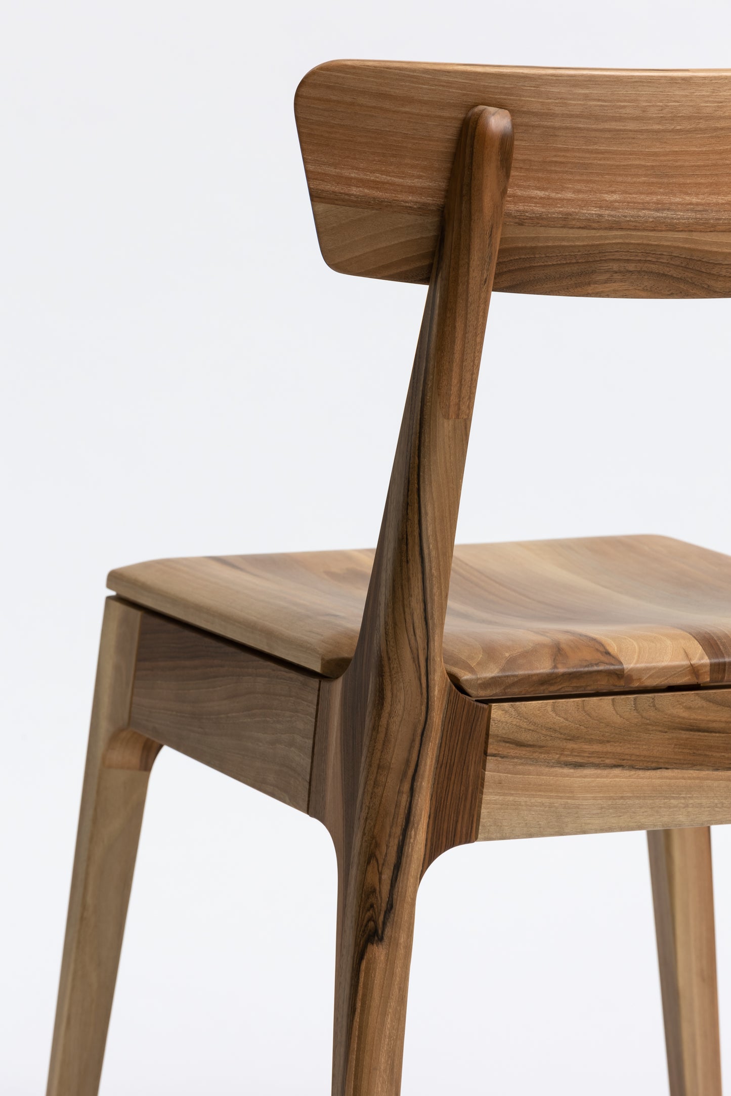 OXFORD | Chaise de salle à manger en noyer massif