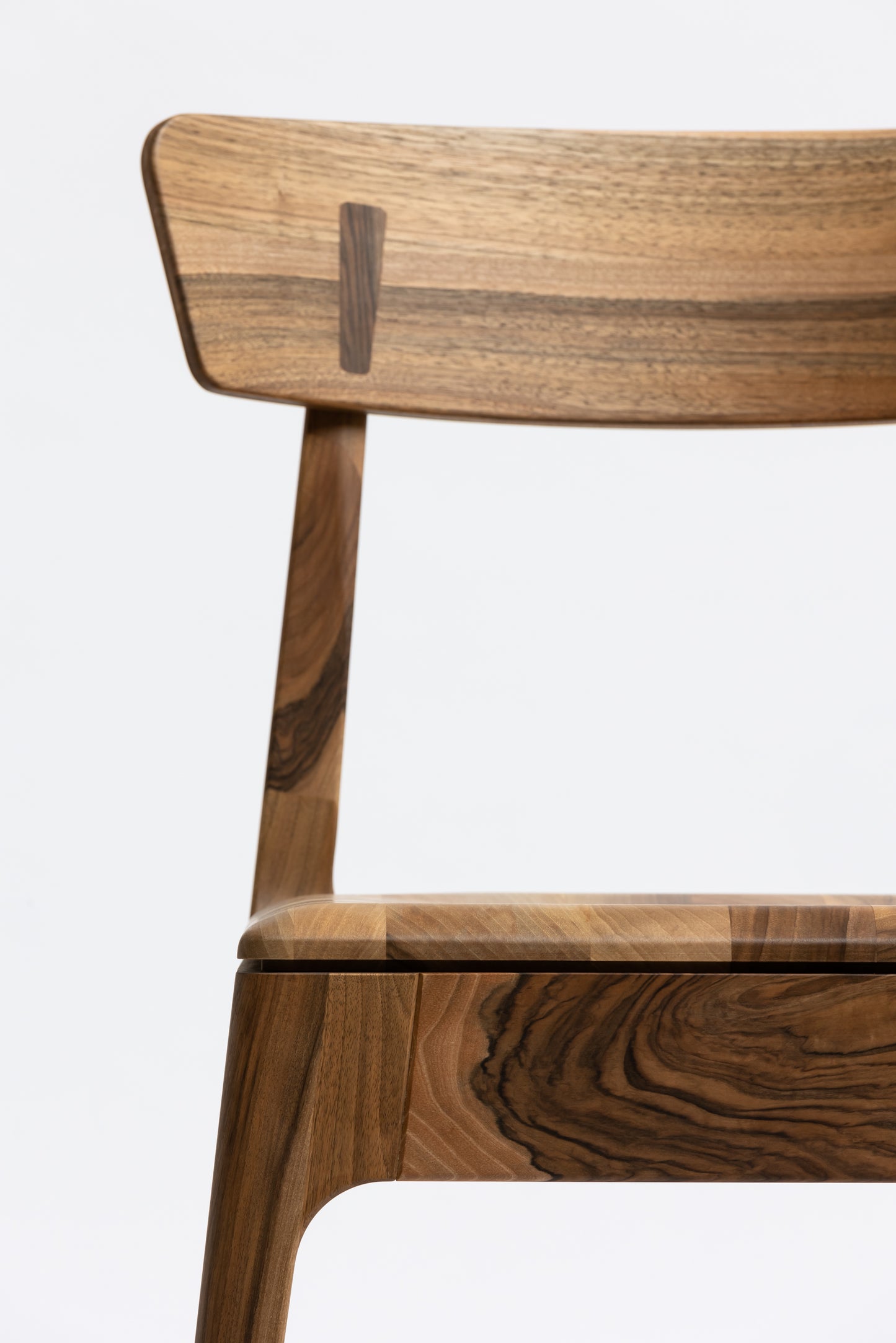 OXFORD | Chaise de salle à manger en noyer massif