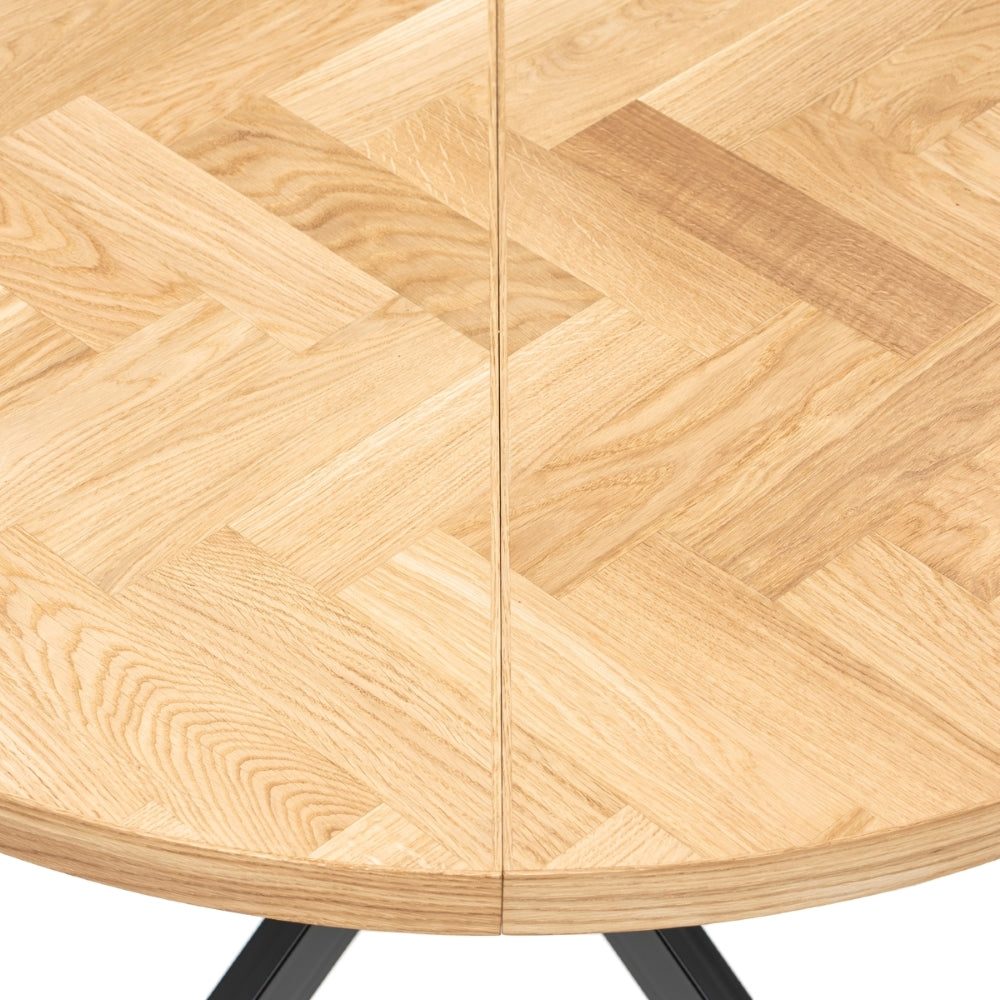 ISKRA | Round Herringbone Dining Table – Solid Oak