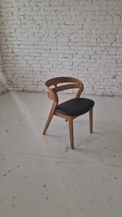 NOAH | Sedia da pranzo in rovere massiccio