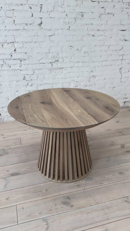 LIA | Tavolo da pranzo rotondo allungabile – Noce naturale